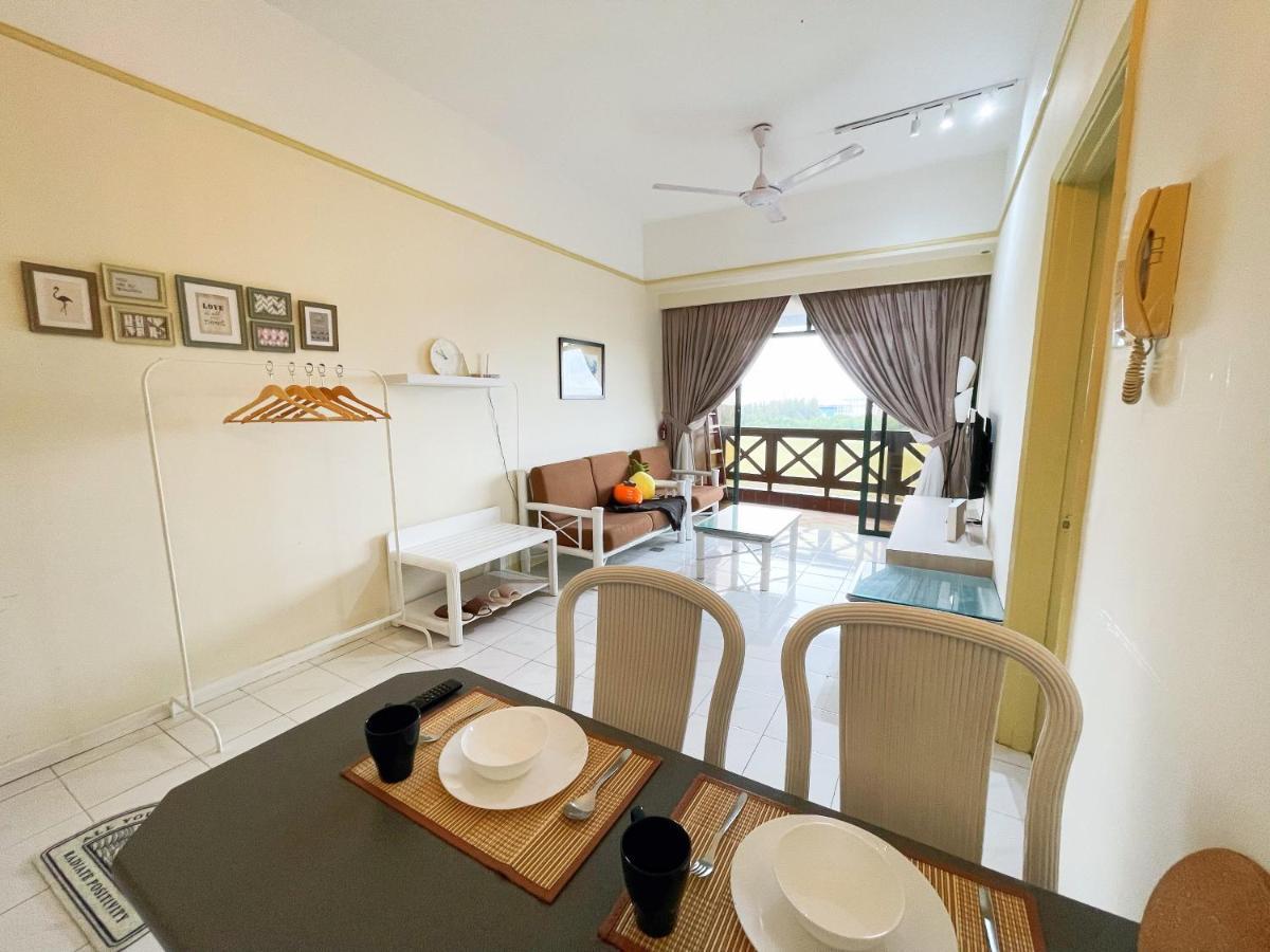 1 Bedroom Apartment, Melaka Cbd Town Center- Hosted By Private Locals Resident, Balcony With City Skyline View Or Seaview, Opposite Malls, Tv Box, 5 Minutes To Jonker Street, Malacca Ngoại thất bức ảnh