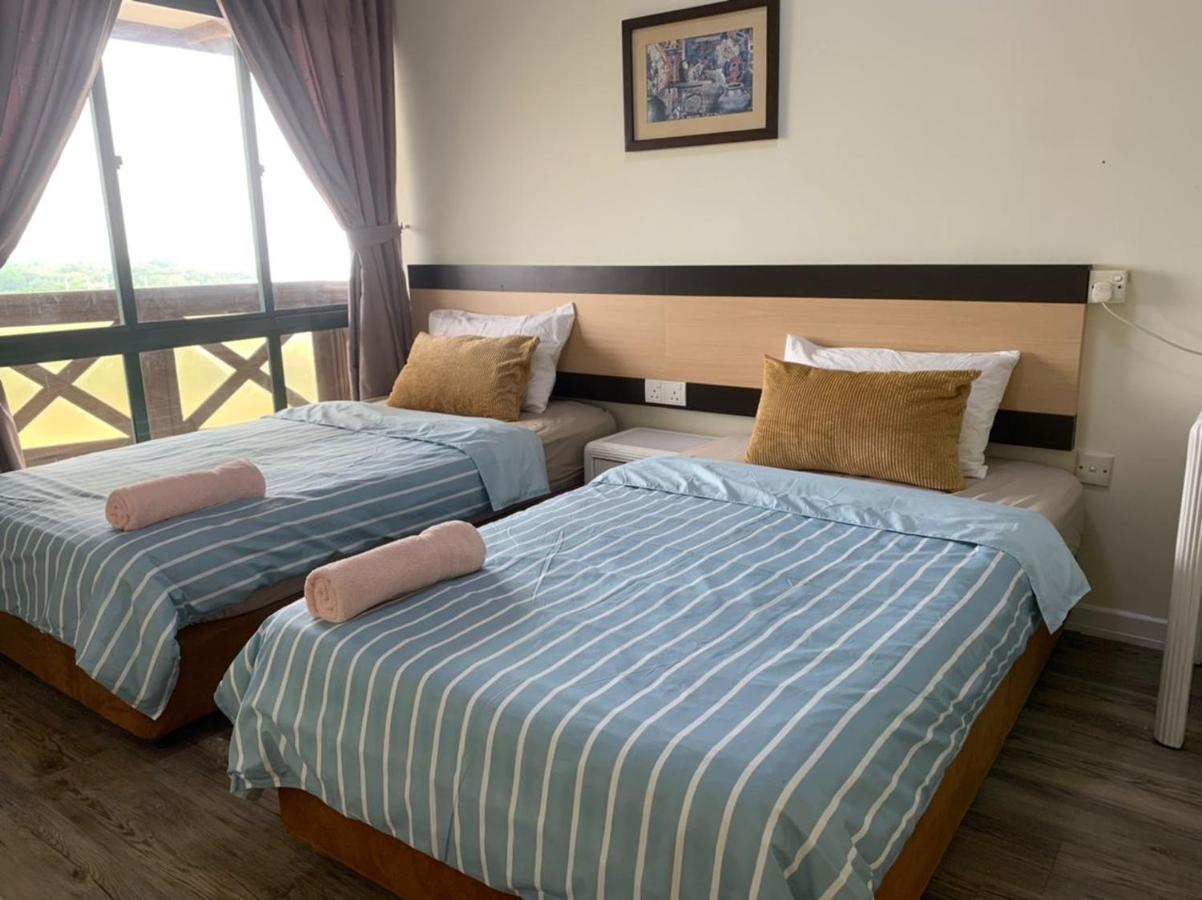 1 Bedroom Apartment, Melaka Cbd Town Center- Hosted By Private Locals Resident, Balcony With City Skyline View Or Seaview, Opposite Malls, Tv Box, 5 Minutes To Jonker Street, Malacca Ngoại thất bức ảnh