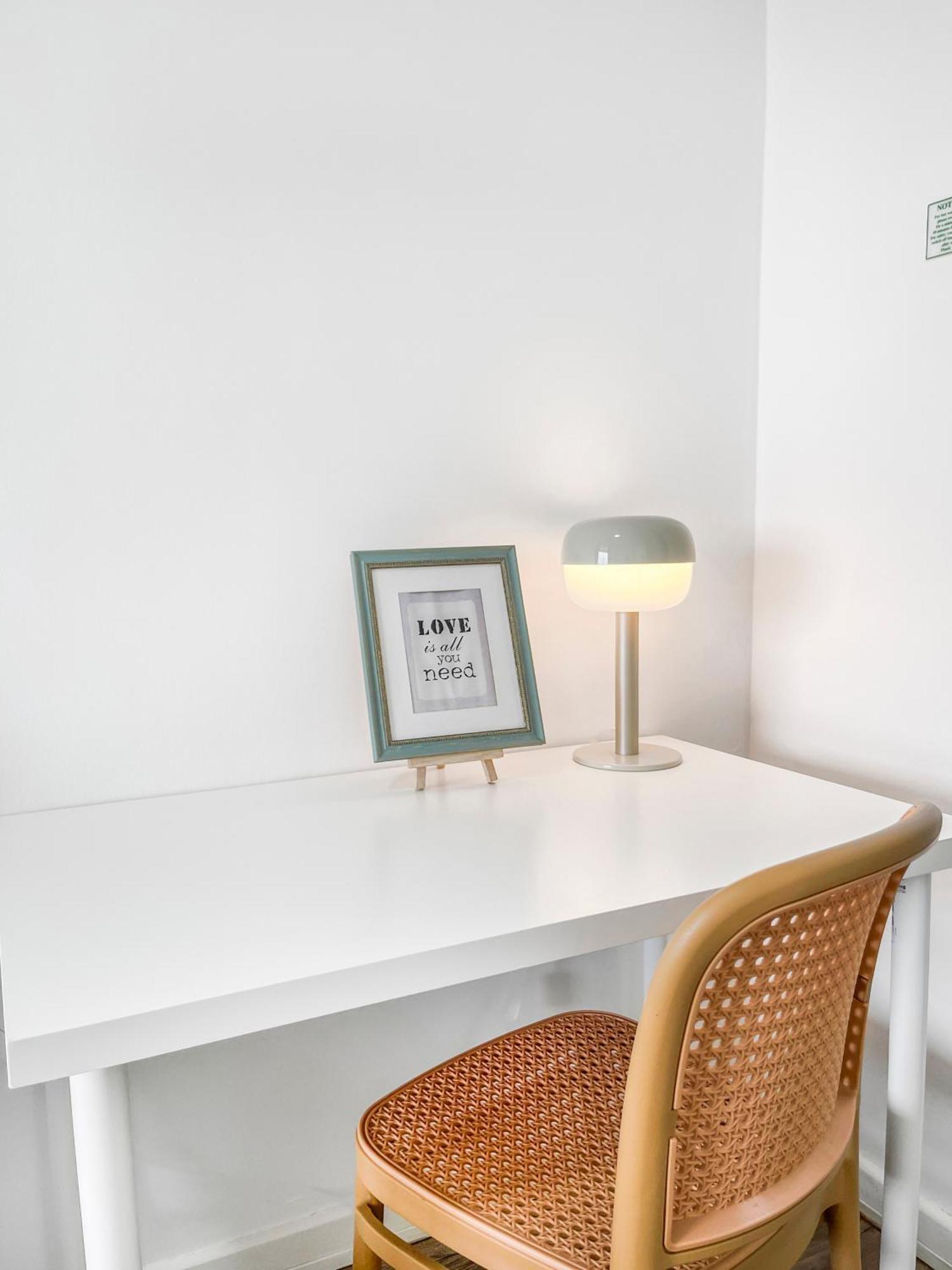 1 Bedroom Apartment, Melaka Cbd Town Center- Hosted By Private Locals Resident, Balcony With City Skyline View Or Seaview, Opposite Malls, Tv Box, 5 Minutes To Jonker Street, Malacca Ngoại thất bức ảnh